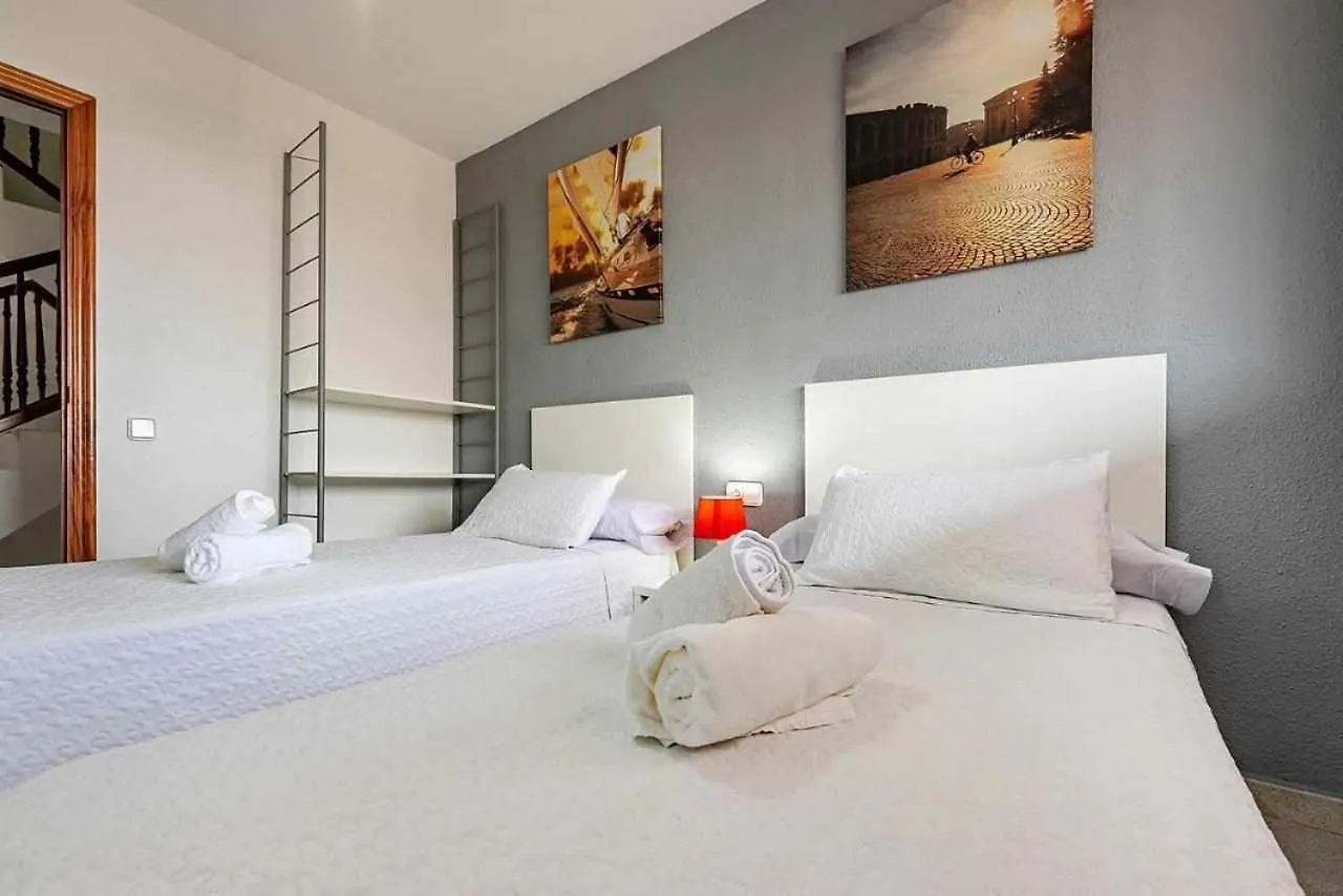 Aimar Atico Duplex Playa La Pineda Port Aventura Apartment